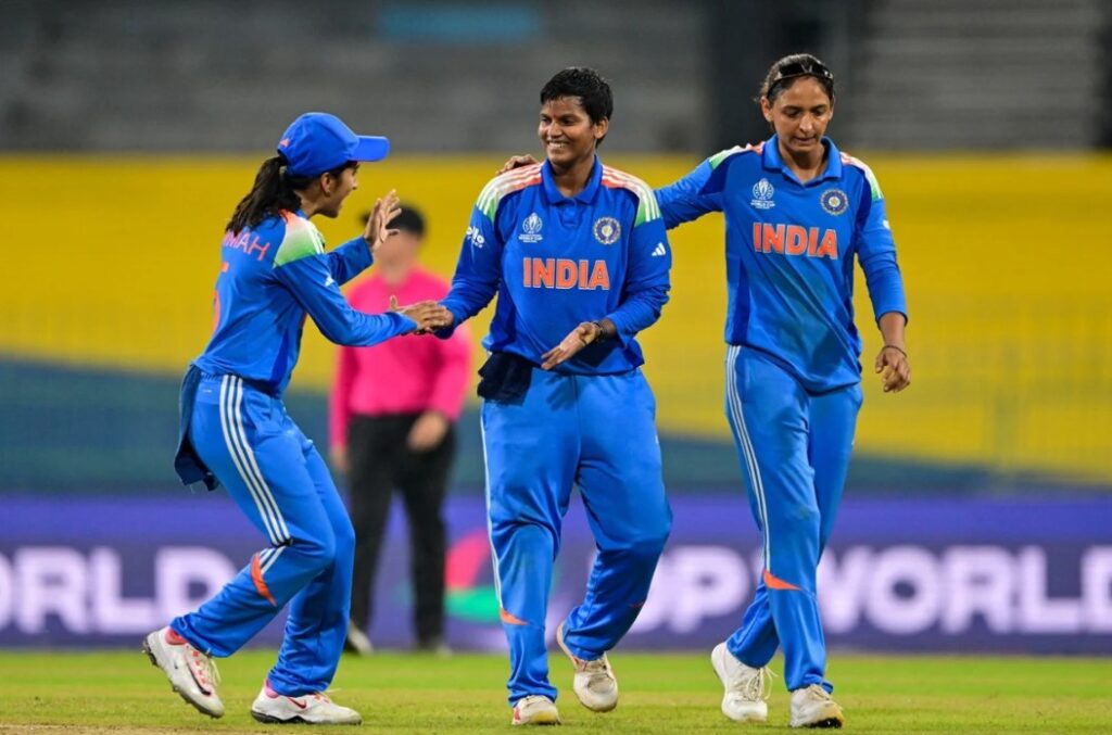 India Women vs Pakistan Women Live Scorecard