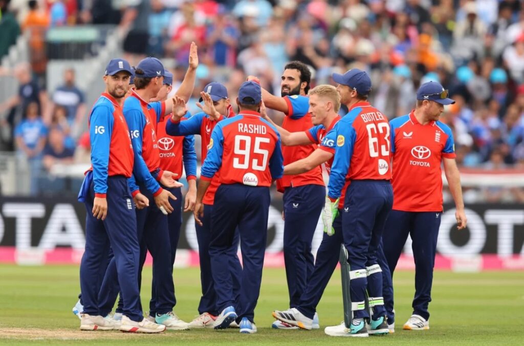 England vs India Live Scorecard