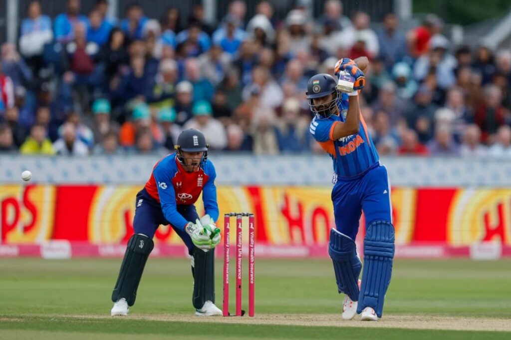 England vs India Live Scorecard