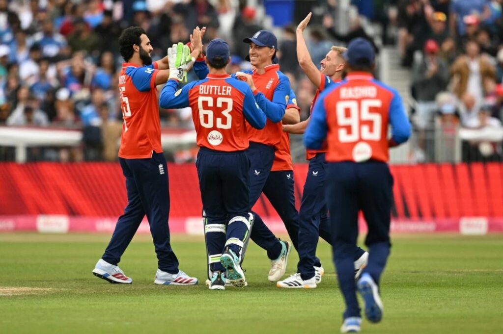 England vs India Live Scorecard