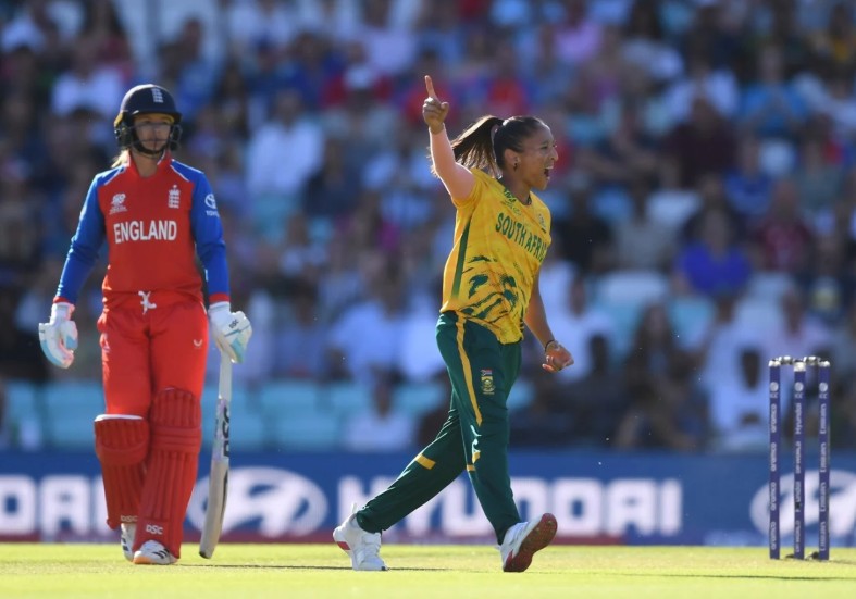 England Women vs South Africa Women Live Scorecard